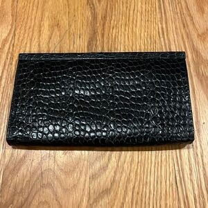 Small BR Outlet Black Leather Clutch